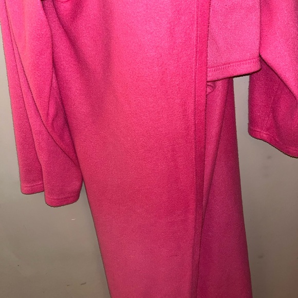 Cozy Pink Kids Robe - Picture 3 of 5